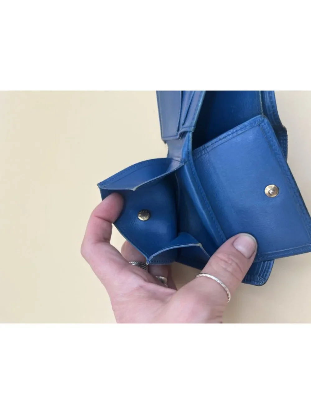 Louis Vuitton Blue Epi Leather Bifold Wallet With Coin Pocket